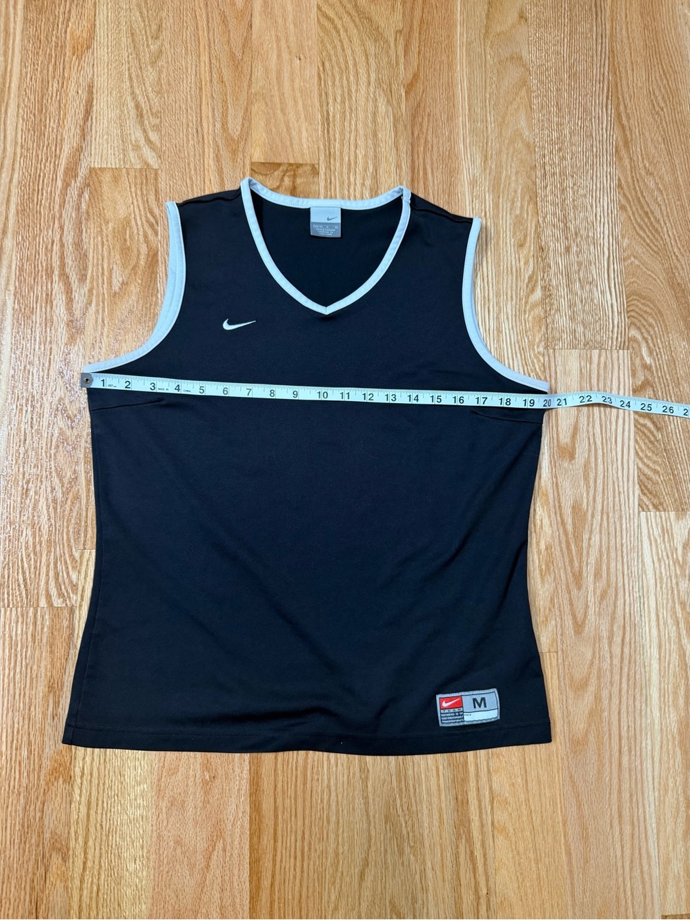 Vintage Nike Sleeveless Basketball Jersey Black Polyester Women's Regular Size M - Picture 5 of 7